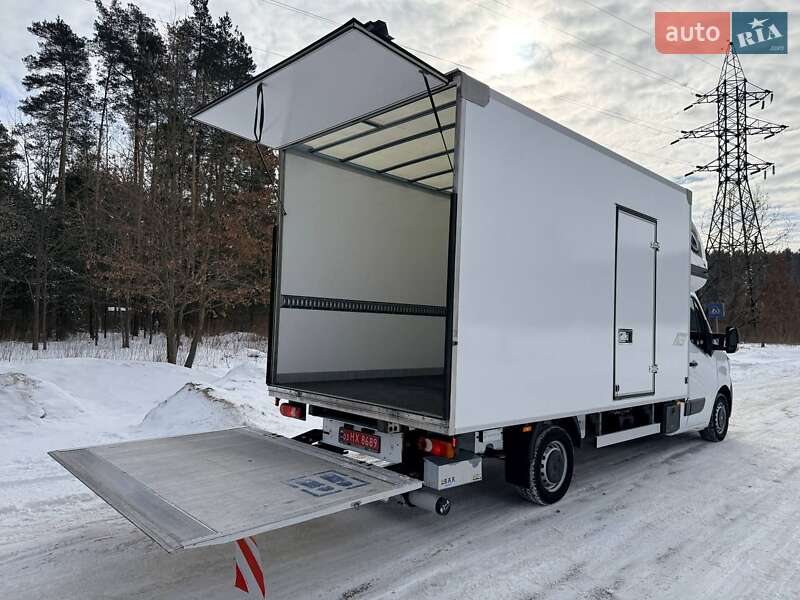 Renault Master 2022