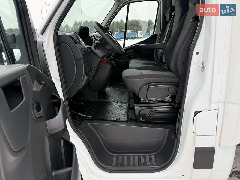 Грузовой фургон Renault Master 2019 в Киеве