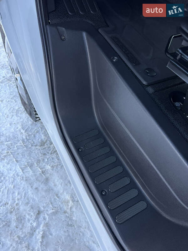 Грузовой фургон Renault Master 2022 в Киеве