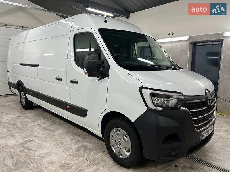 Renault Master 2021