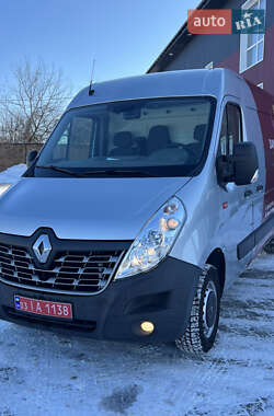 Грузовой фургон Renault Master 2015 в Дубно