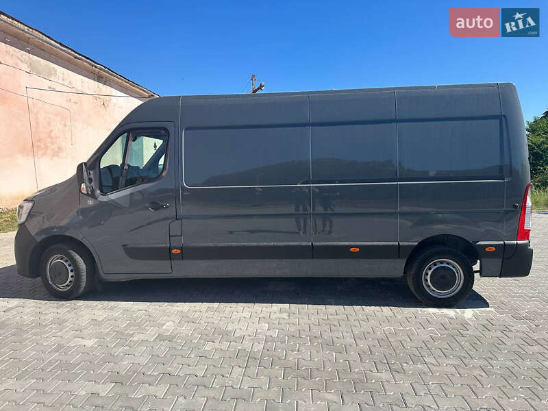 Грузовой фургон Renault Master 2021 в Ужгороде