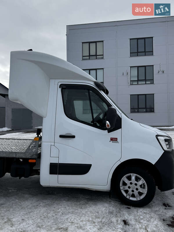 Автовоз Renault Master 2020 в Ровно