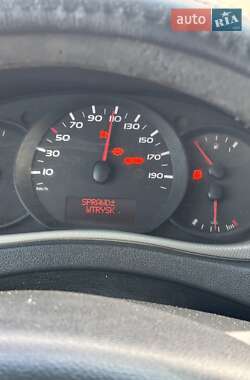 Вантажний фургон Renault Master 2013 в Івано-Франківську