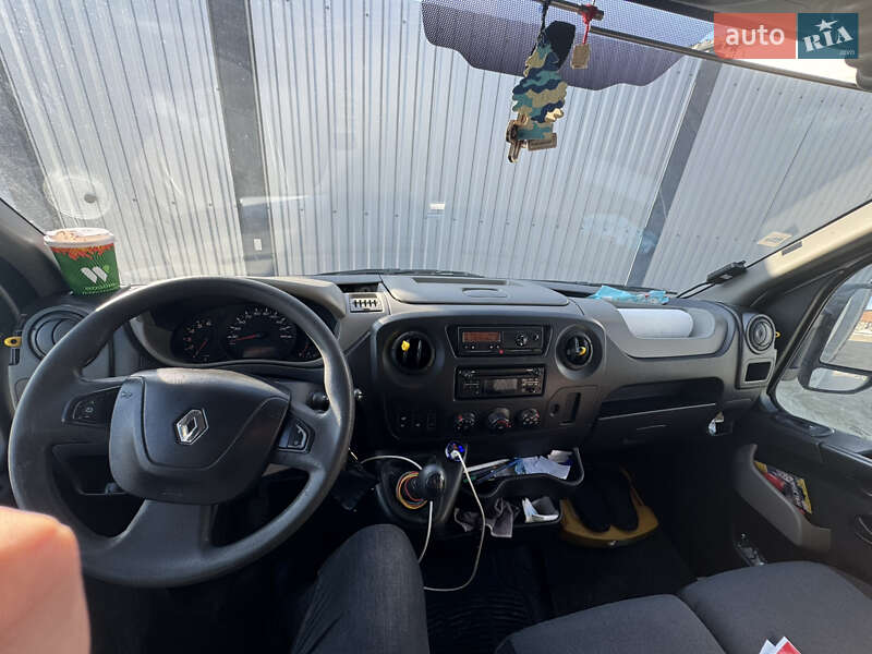 Тентованый Renault Master 2015 в Львове