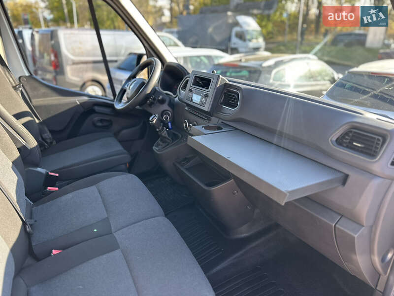 Грузовой фургон Renault Master 2020 в Ровно