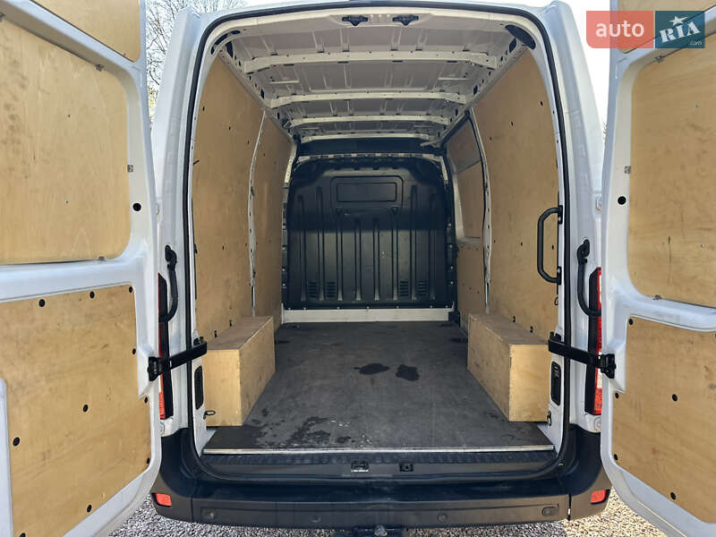 Грузовой фургон Renault Master 2020 в Ровно