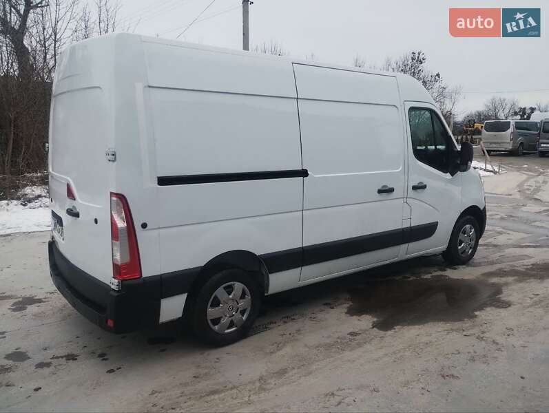 Вантажний фургон Renault Master 2018 в Дубні
