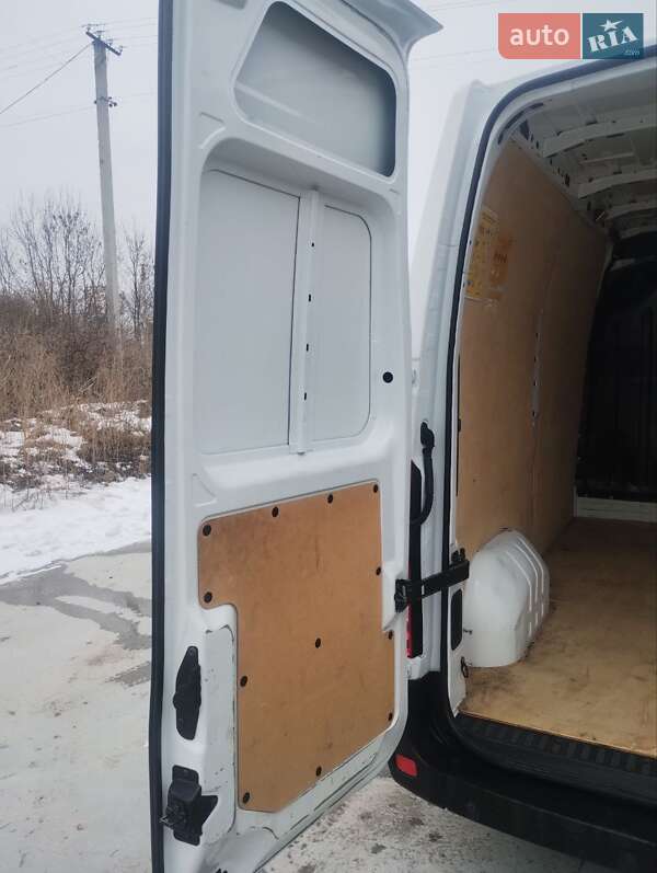 Вантажний фургон Renault Master 2018 в Дубні