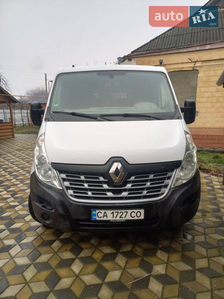Мікроавтобус вантажний (до 3,5т) Renault Master 2016 в Звенигородці