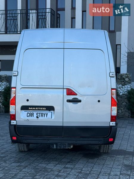 Вантажний фургон Renault Master 2019 в Стрию