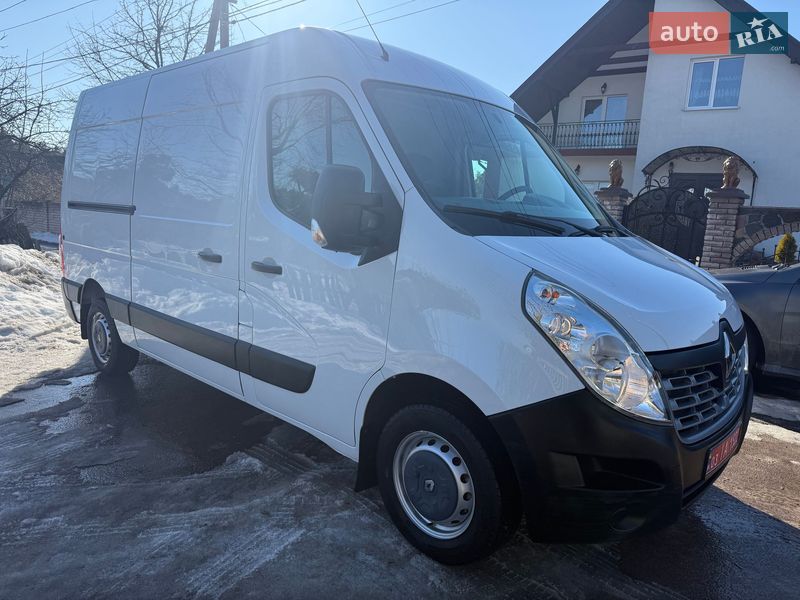 Вантажний фургон Renault Master 2016 в Житомирі
