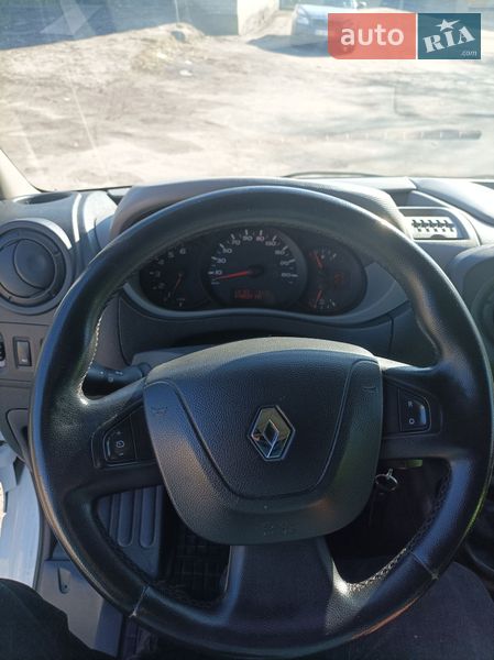 Тентований Renault Master 2017 в Новояворівську