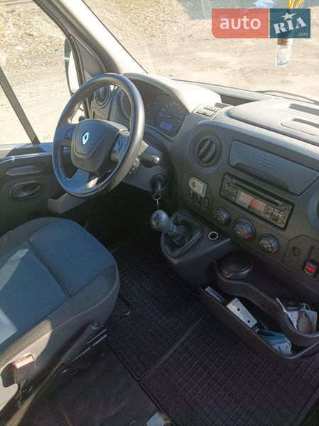 Тентований Renault Master 2017 в Новояворівську