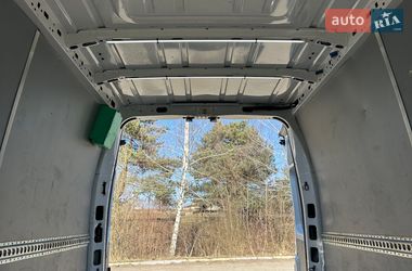 Грузовой фургон Renault Master 2018 в Львове