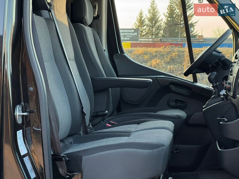 Грузовой фургон Renault Master 2019 в Стрые