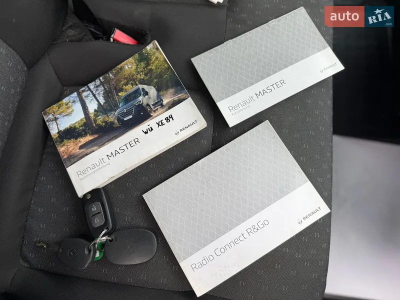 Вантажний фургон Renault Master 2021 в Чернівцях документ