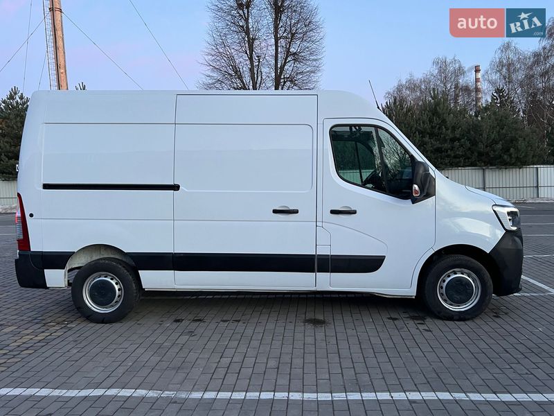 Грузовой фургон Renault Master 2021 в Луцке
