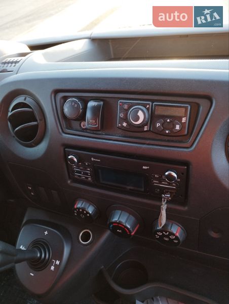 Минивэн Renault Master 2013 в Луцке