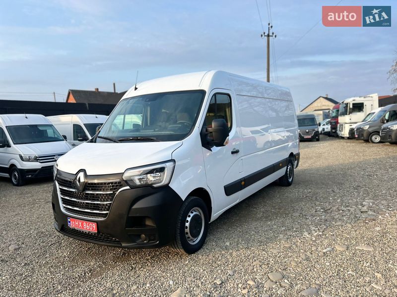 Грузовой фургон Renault Master 2021 в Хусте