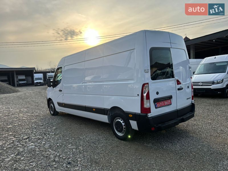 Грузовой фургон Renault Master 2021 в Хусте