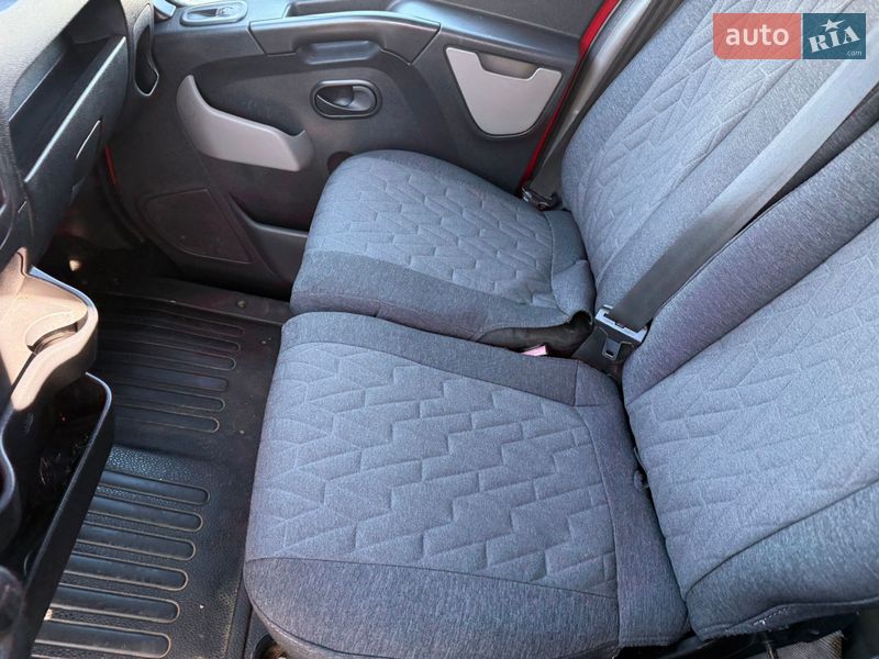 Тентованый Renault Master 2013 в Стрые