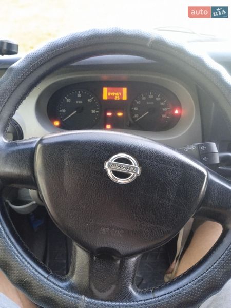 Вантажний фургон Renault Master 2006 в Летичіві