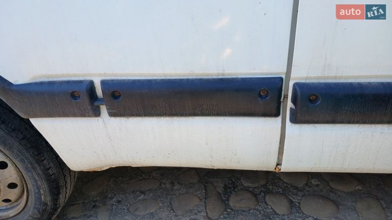 Микроавтобус грузовой (до 3,5т) Renault Master 2003 в Коломые