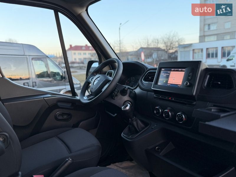 Грузовой фургон Renault Master 2021 в Дубно