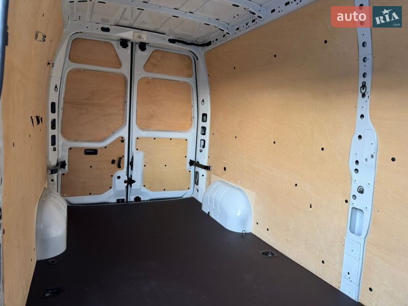 Грузовой фургон Renault Master 2019 в Дубно