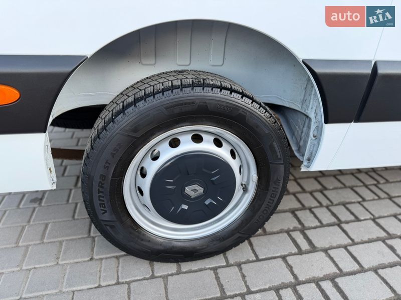 Грузовой фургон Renault Master 2019 в Дубно