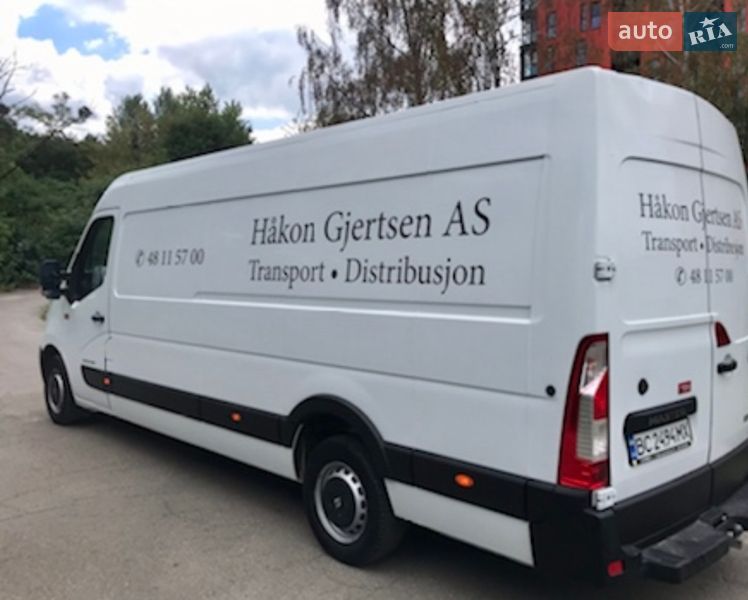 Вантажний фургон Renault Master 2016 в Львові