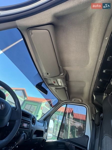 Вантажний фургон Renault Master 2019 в Ірпені