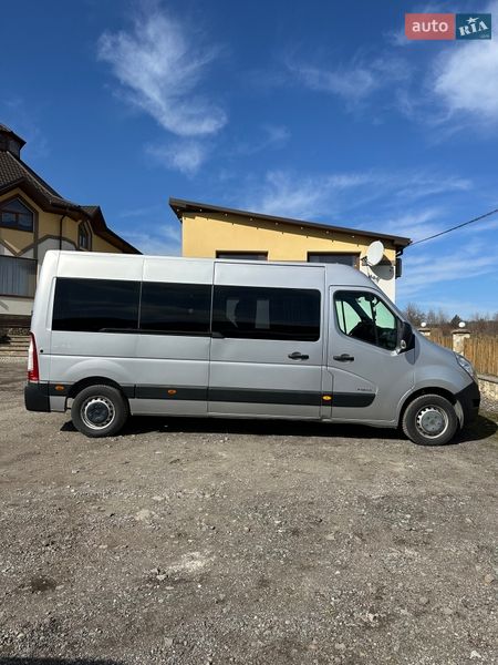Мінівен Renault Master 2011 в Бережанах
