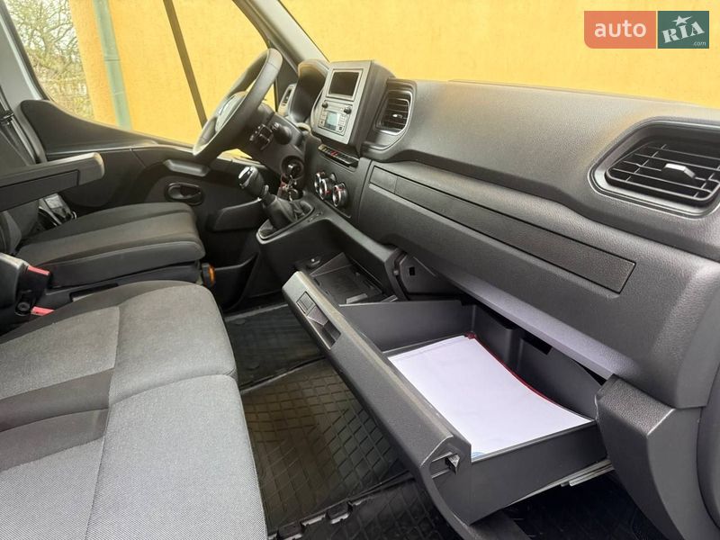 Тентованый Renault Master 2021 в Днепре
