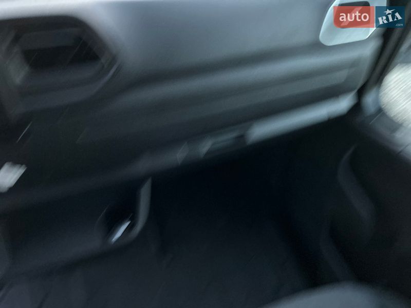 Тентованый Renault Master 2022 в Хусте