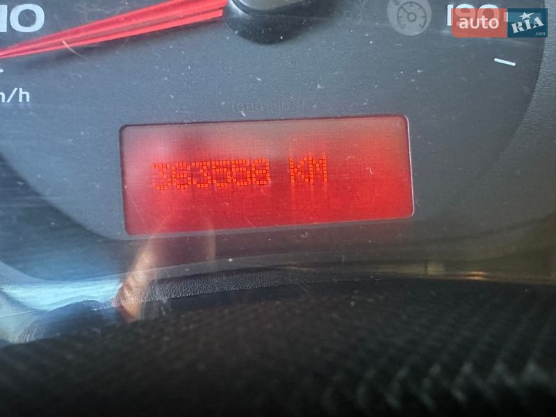 Вантажний фургон Renault Master 2018 в Косові