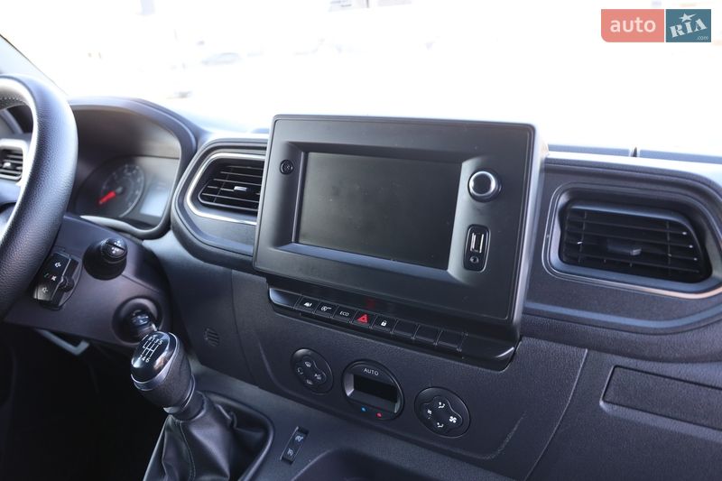 Платформа Renault Master 2020 в Луцьку