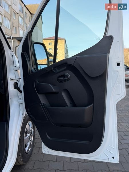 Грузовой фургон Renault Master 2021 в Дубно