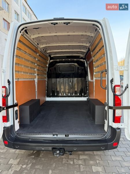 Грузовой фургон Renault Master 2021 в Дубно