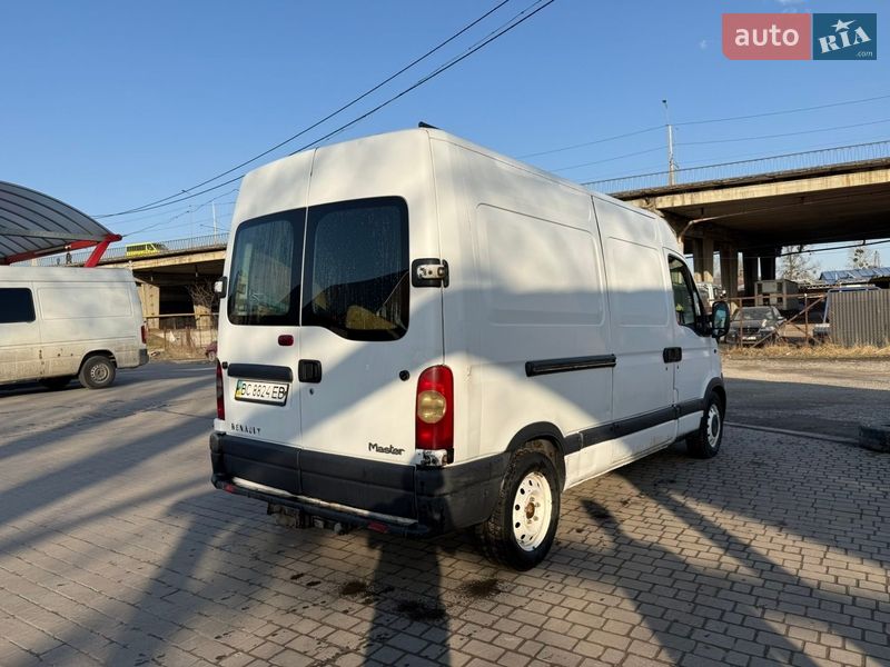 Вантажний фургон Renault Master 2005 в Львові