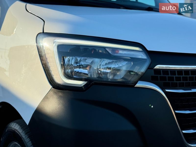 Грузовой фургон Renault Master 2021 в Киеве