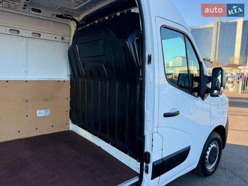 Грузовой фургон Renault Master 2021 в Киеве