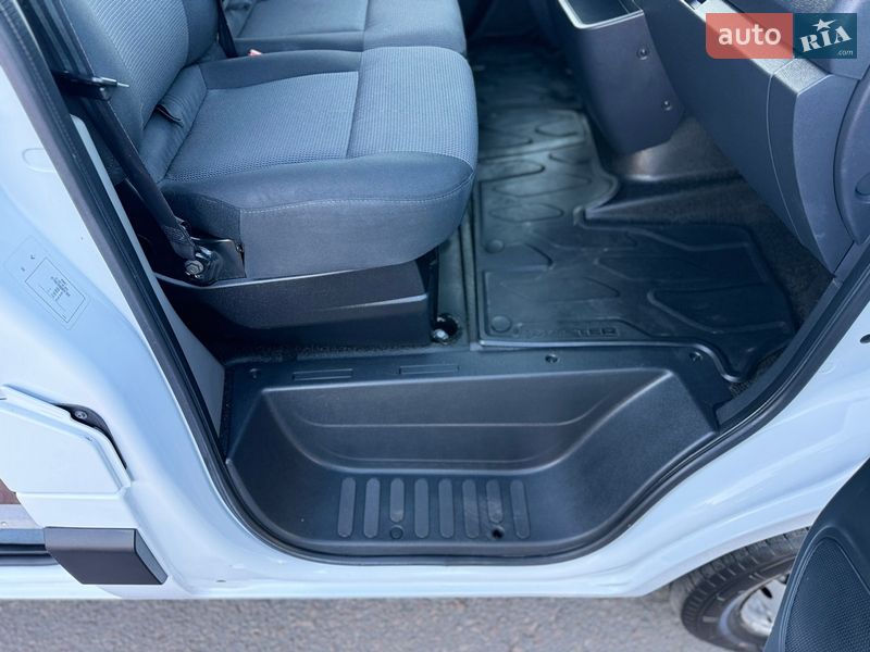 Грузовой фургон Renault Master 2021 в Киеве