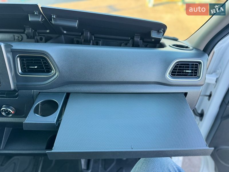 Грузовой фургон Renault Master 2021 в Киеве