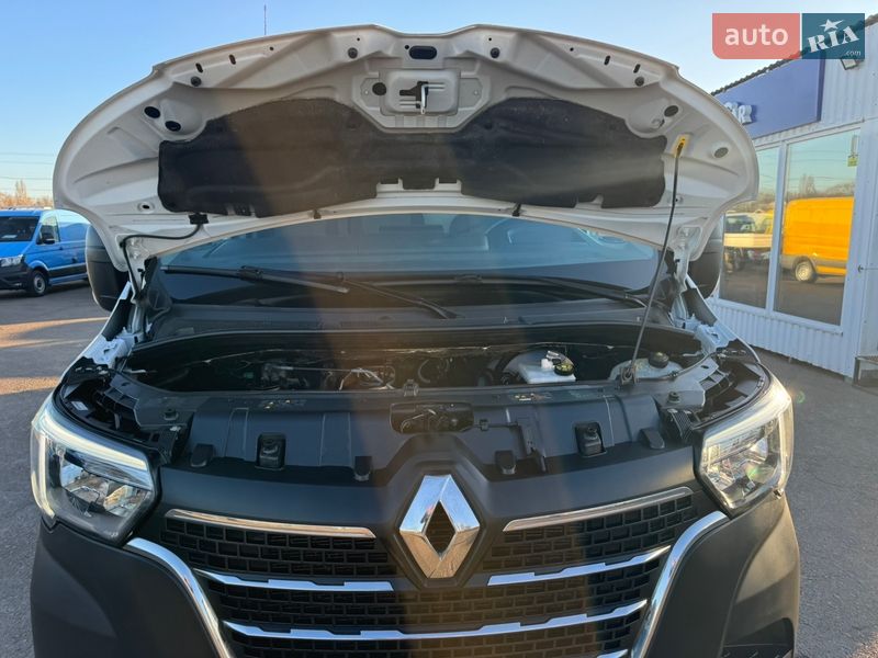 Грузовой фургон Renault Master 2021 в Киеве