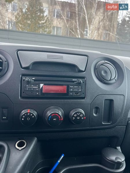 Автовоз Renault Master 2015 в Ковеле