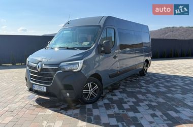 Мікроавтобус Renault Master 2020 в Долині