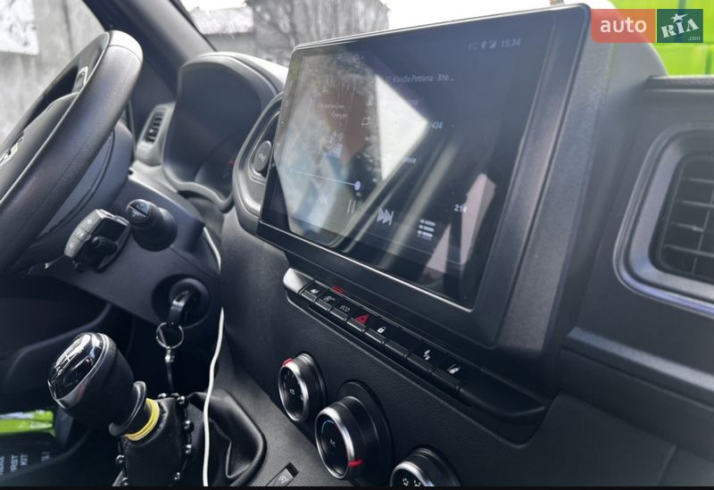Мікроавтобус Renault Master 2020 в Долині