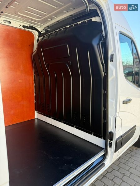 Грузовой фургон Renault Master 2021 в Киеве